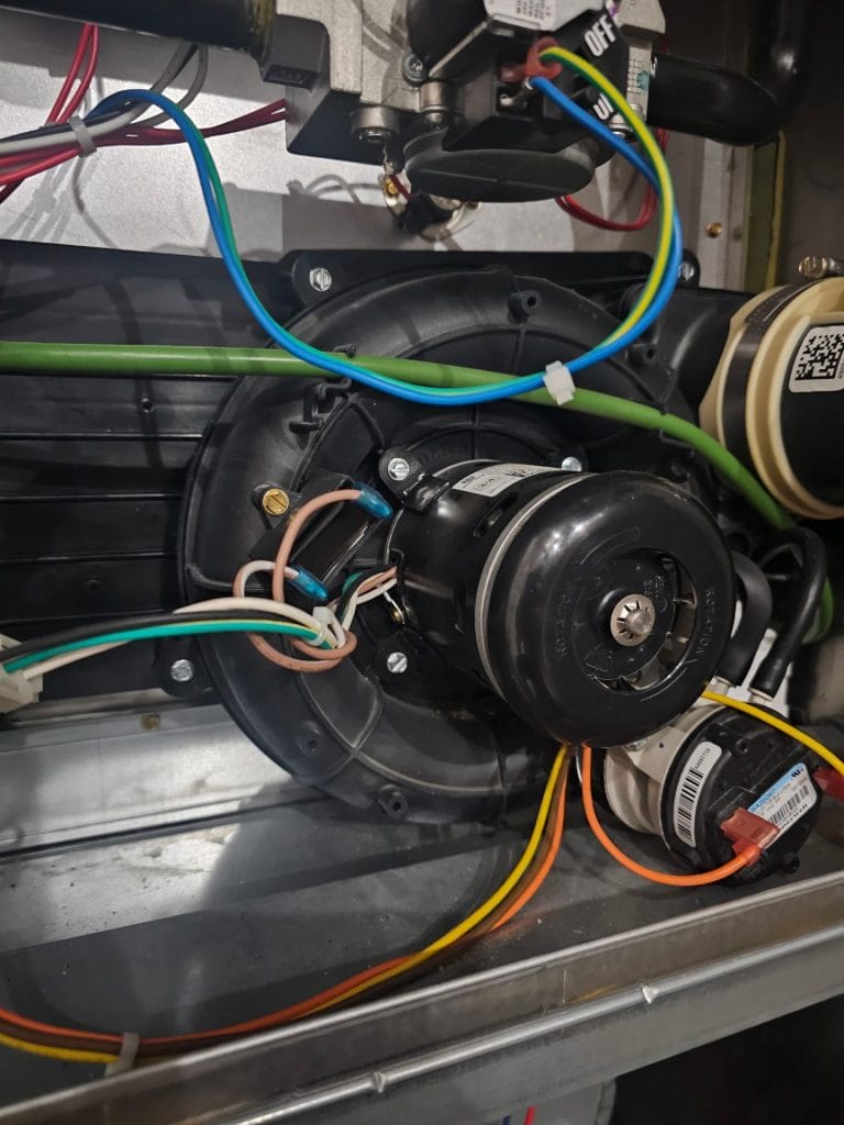 furnace replacement in centennial